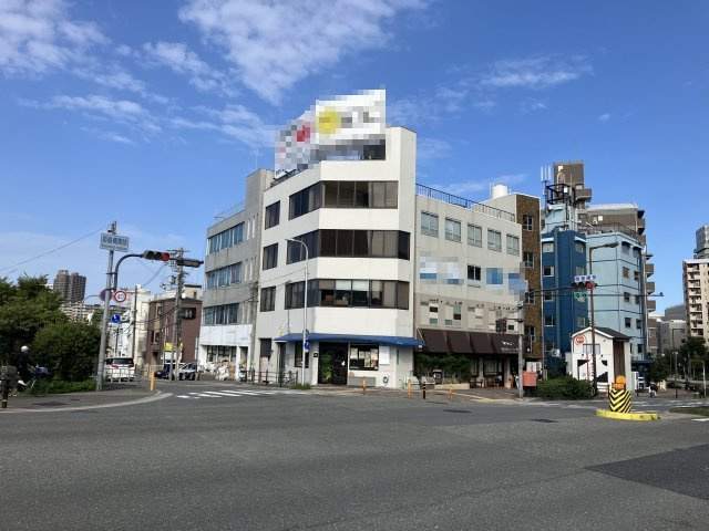 大阪市都島区都島本通１丁目のビルの外観