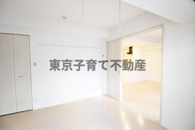 プチ・フルール入谷の寝室