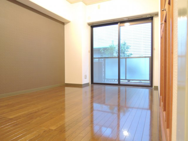 フェリーチェ古曽部の洋室