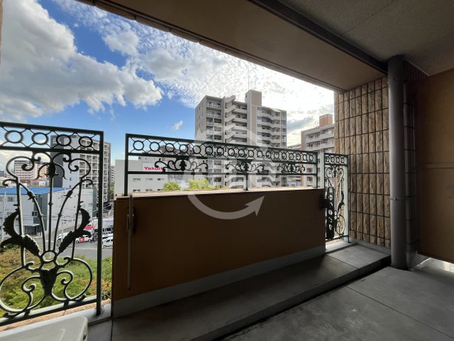 Win　Road　Esakaの収納|Win Road Esaka　バルコニー