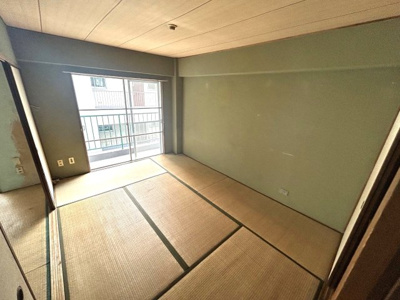 【和室】 | 牛田翠苑 | 6帖の和室　バルコニーは北東向き