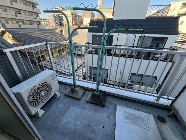 ツリーサイドB錦糸町のバルコニー
