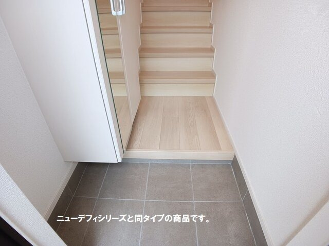 藤光町１丁目アパート　Ⅰの玄関