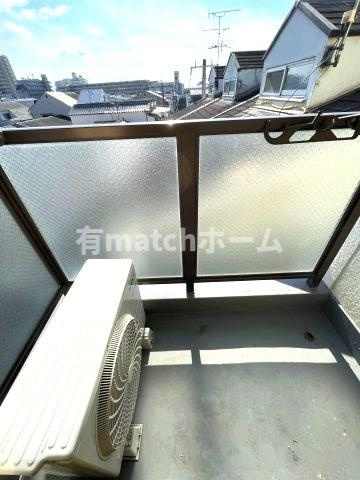 チェリッシュハウス　のバルコニー|同じマンションのお部屋写真です。