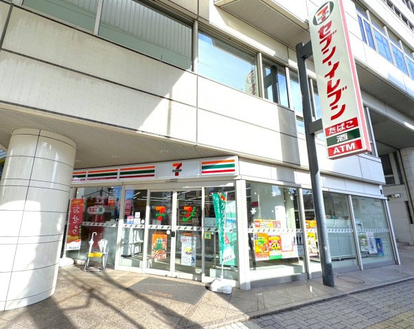 Ｓ－ＲＥＳＩＤＥＮＣＥ瓦町駅ａｌｏ|コンビニ