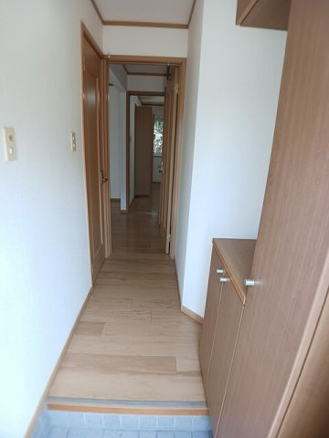 コーポギオンの玄関