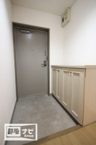 アヴェニール藤塚の玄関|玄関