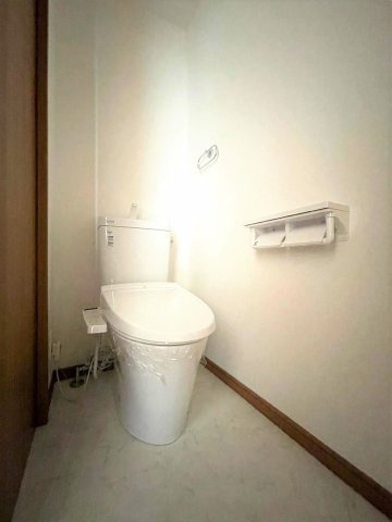 Wウィステリア博多のトイレ|落ち着いたトイレです