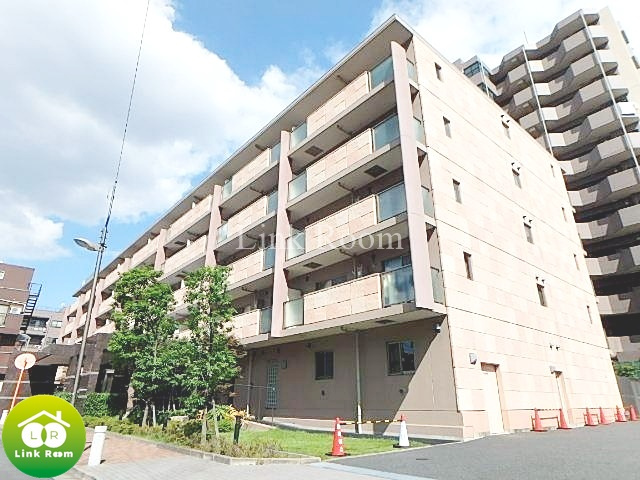セレリーオ・ニッコーの外観