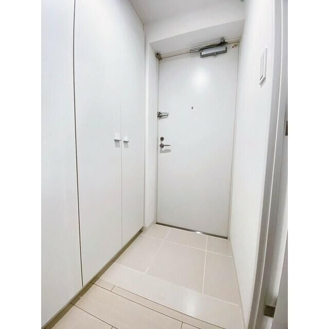 Ｂｅｖｅｒｌｙ　Ｈｏｍｅｓ　赤塚公園Ⅱの玄関
