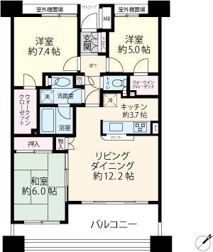 ウォークインクロゼット２か所、押し入れと豊富な収納