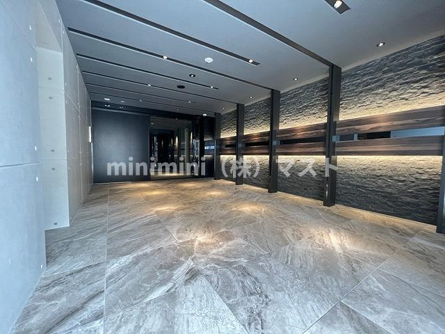 S-RESIDENCE難波大国町Deuxのロビー
