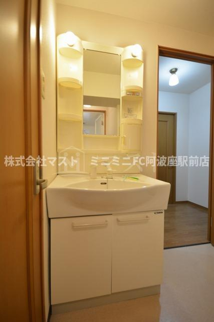 ソラル清賀の洗面所|他号室参考写真です