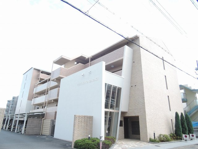 ヴェローノ茨木の外観