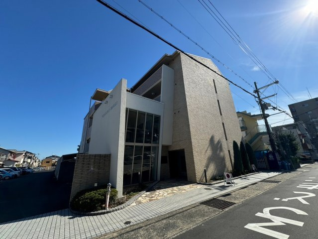 ヴェローノ茨木の外観