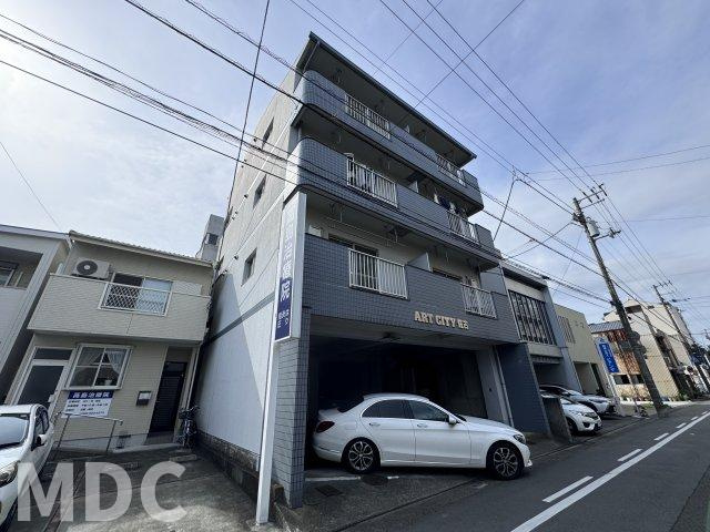 徳島市佐古四番町の賃貸マンションの外観