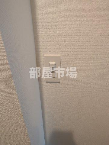 ISM HIGASHIMUKOJIMAの設備|センサー付き照明