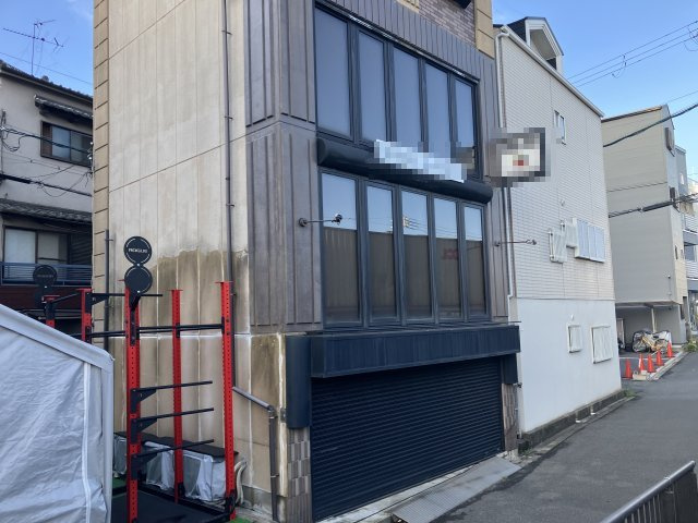大阪市住吉区墨江２丁目のビル