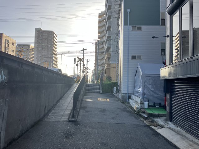 大阪市住吉区墨江２丁目のビル