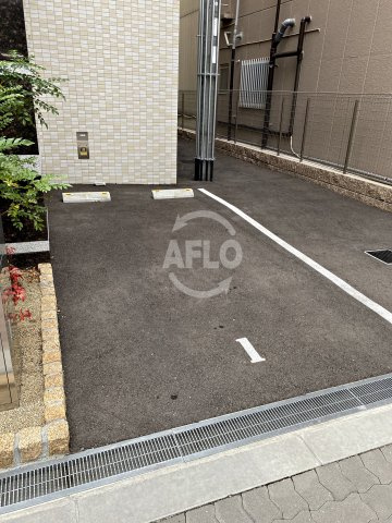 サムティ京橋Clearの駐車場|サムティ京橋Ｃｌｅａｒ　駐車場