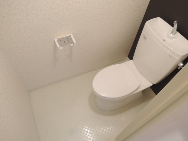 高槻市高槻町の賃貸マンションのトイレ