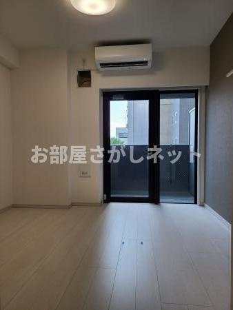 KDXレジデンス池袋ウエスト【おとり物件なし】#学生・社会人にオススメ！初期費用分割払いOK！の居間・リビング