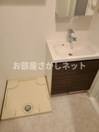 KDXレジデンス池袋ウエスト【おとり物件なし】#学生・社会人にオススメ！初期費用分割払いOK！の洗面所