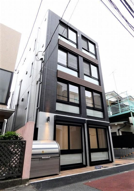 ＴＨＥ　ＲＯＯＭ’Ｓ大森町駅前