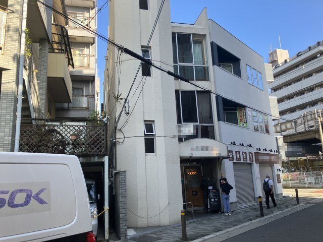 大阪市東住吉区杭全１丁目のビル