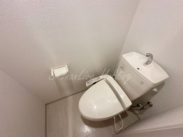 町田市原町田１丁目の賃貸マンションのトイレ|温水洗浄便座付き♪