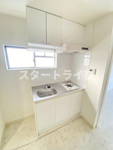 大阪市淀川区十三元今里１丁目の賃貸マンションのキッチン