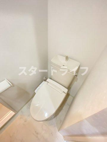 大阪市淀川区十三元今里１丁目の賃貸マンションのトイレ