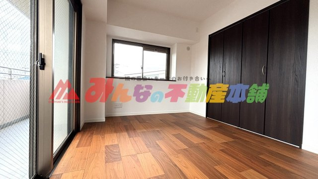 ランドゥール久留米サウスステージの洋室
