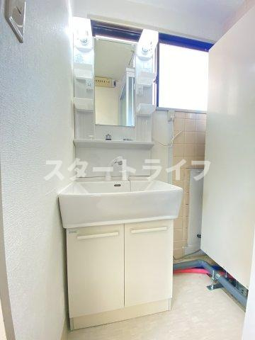 大阪市淀川区東三国４丁目の賃貸マンションの洗面所