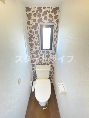 大阪市淀川区東三国４丁目の賃貸マンションのトイレ