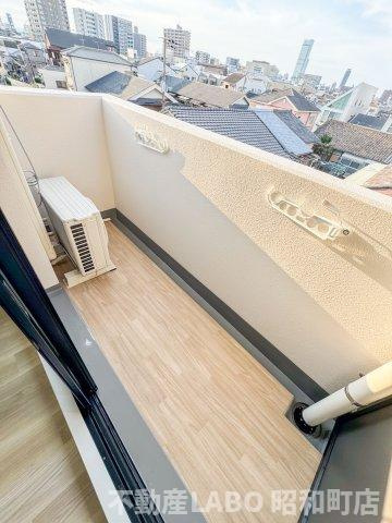 GRAND STEADY 天王寺町のバルコニー