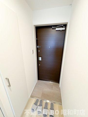 GRAND STEADY 天王寺町の玄関