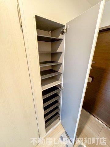 GRAND STEADY 天王寺町の収納