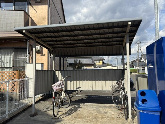 コンフォートヴィレッジ　Ｂ