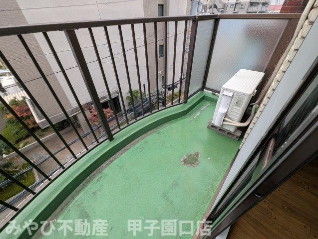 セレクト三愛のバルコニー