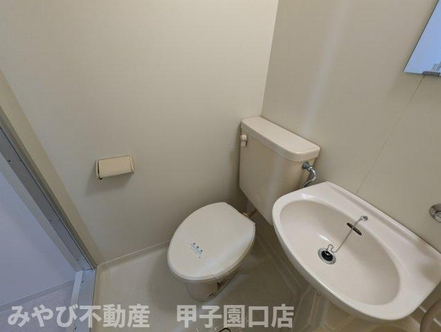 セレクト三愛のトイレ