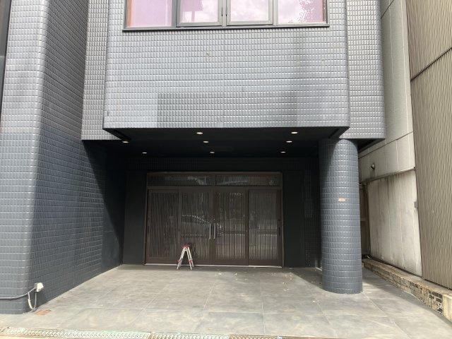 大阪市西区九条南２丁目のビル