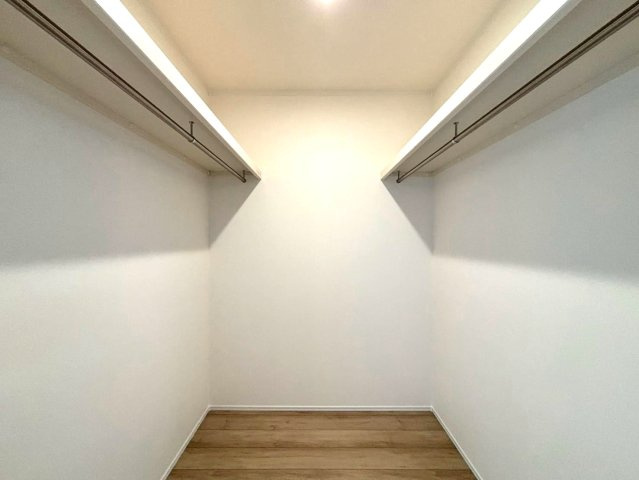 ダイマルタウン　羽島市竹鼻町狐穴　全８区画分譲の浴室|給湯器のリモコンはお風呂場と多くはキッチン近くにあります。