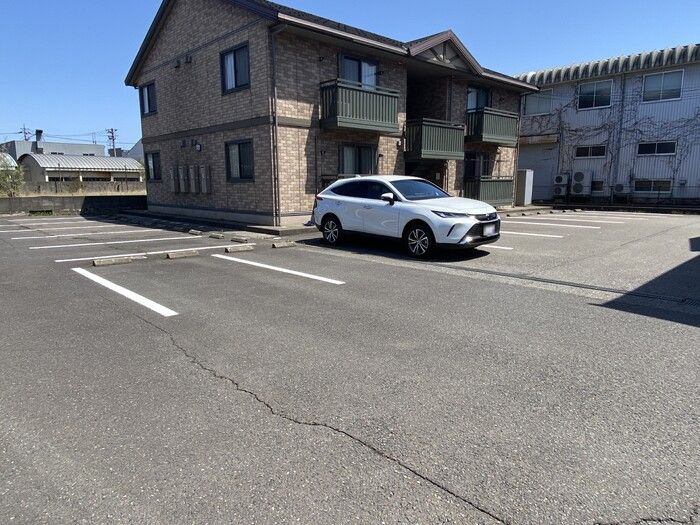 センチュリオン　Ｂの駐車場