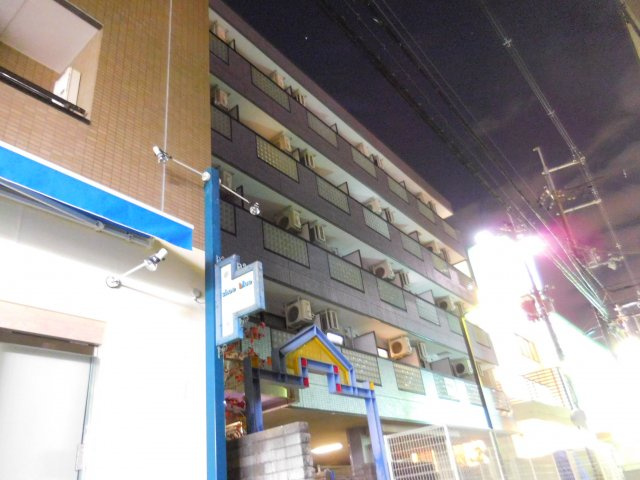 北園ハイツの外観