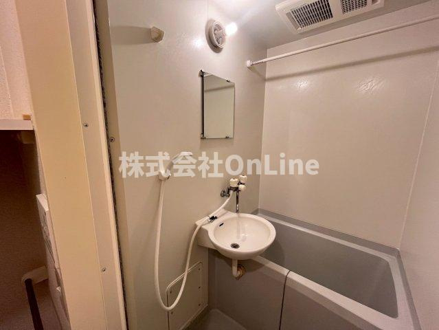 レオパレス八尾南の洗面所