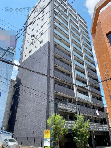 プレサンスジェネ千種内山 の外観