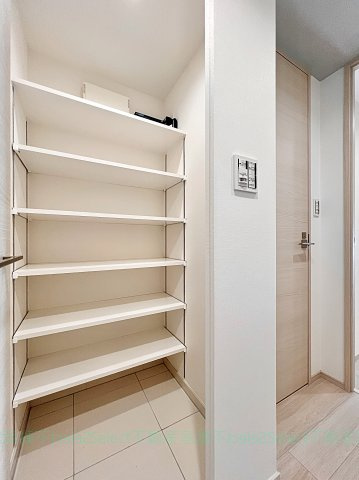 プレサンス　ロジェ　千種内山のその他