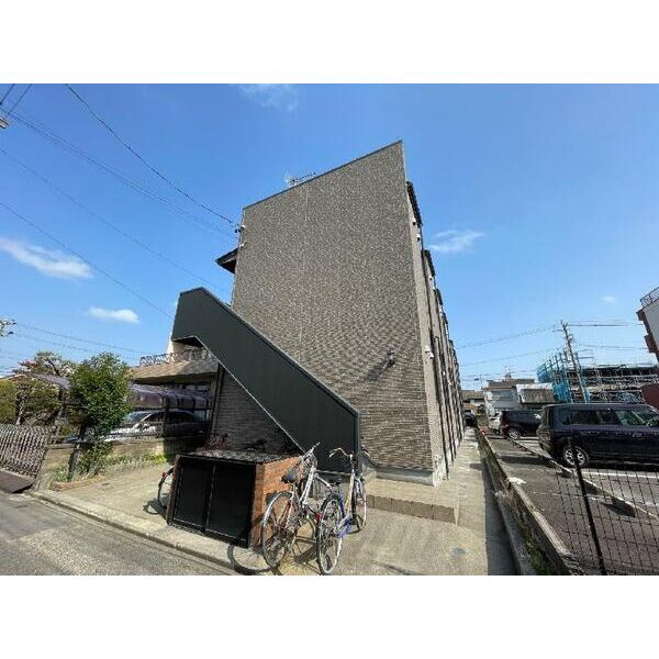Latice　(ラティス)　名古屋市賃貸　仲介手数料無料のエントランス
