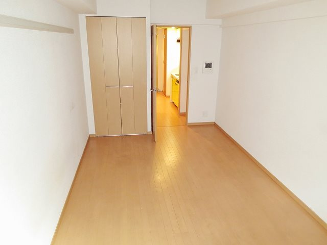 【居間・リビング】プレサンス心斎橋リベルタ
